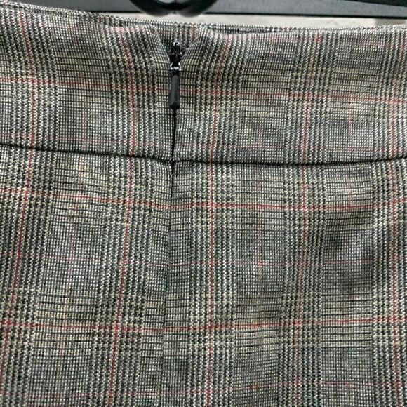 Dkny wool blend plaid ruffled skirt grey tan size 2 - Picture 10 of 10